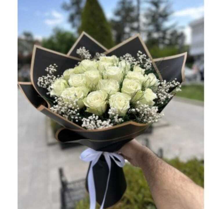 NO:25 25 BEYAZ GÜL BUKET FİYAT 3750 TL