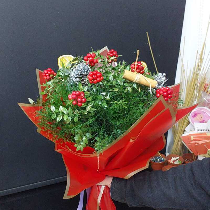 NO:9  KOKİNA BUKETİ FİYAT:800 TL